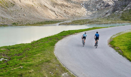 Artículos de blog Gravel o carretera: ¿Qué bicicleta comprar y por qué?